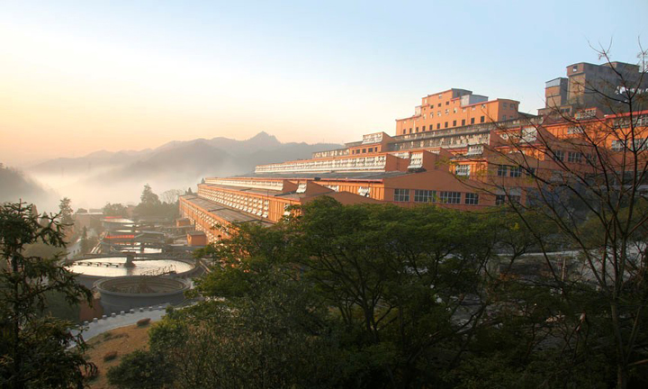 河池市華(hua)錫集團