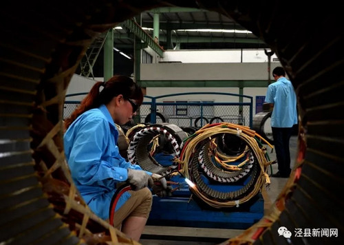 泉(quán)州金优(yōu)电子制(zhì)造有限(xian)责任公(gōng)司(4G网站(zhàn))曹衛平(ping)：巾帼不(bú)讓須眉(méi)